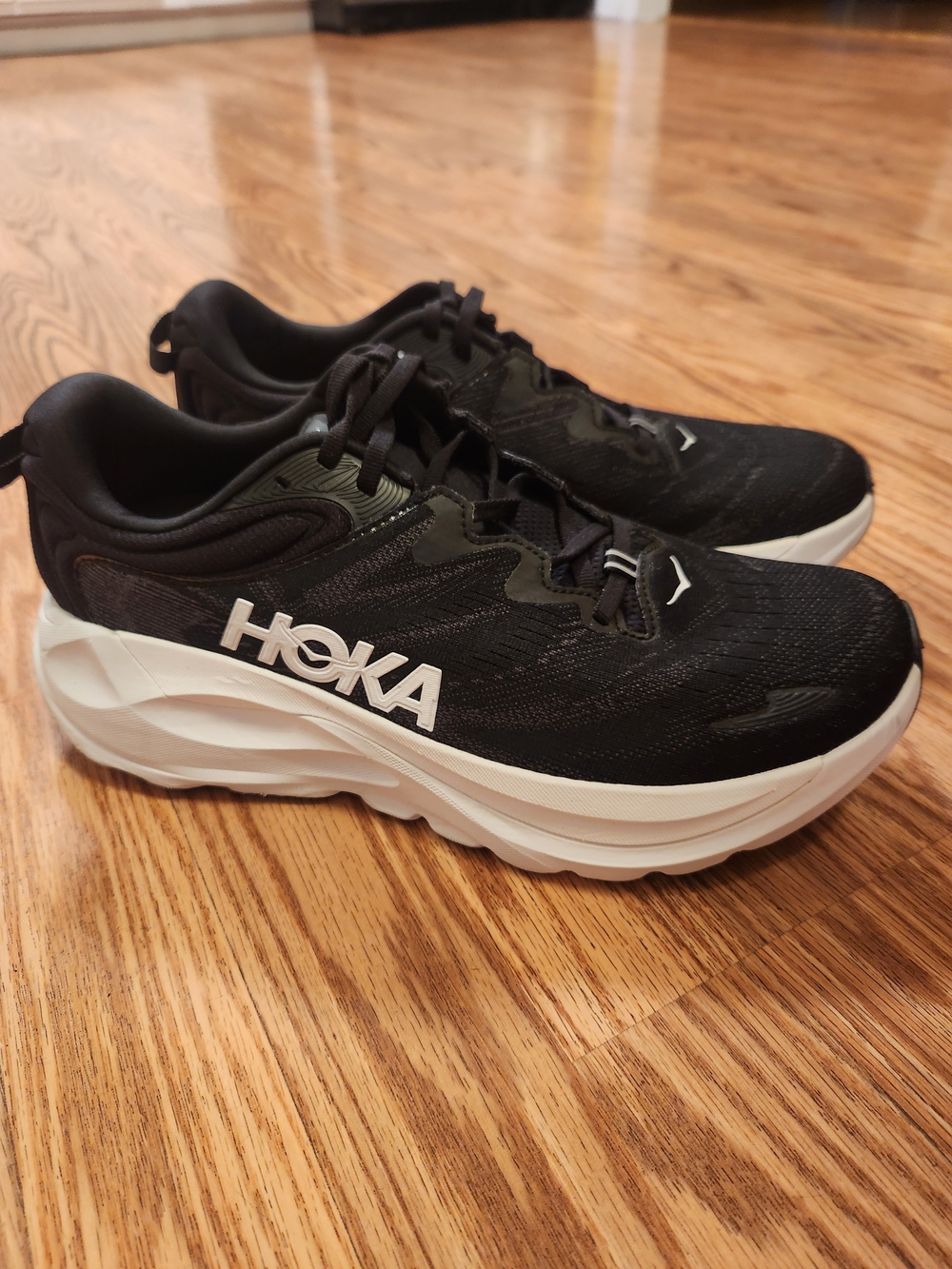 HOKA WIDE Gaviota 6 Running/Walking Shoes